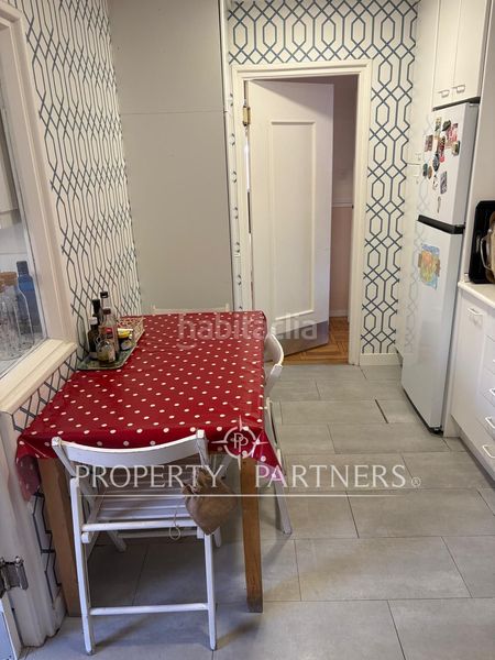 Foto f8c0bc9a-27b7-4a30-bf14-6032ab5b71c8. Apartament amb aparcament a Nueva España Madrid