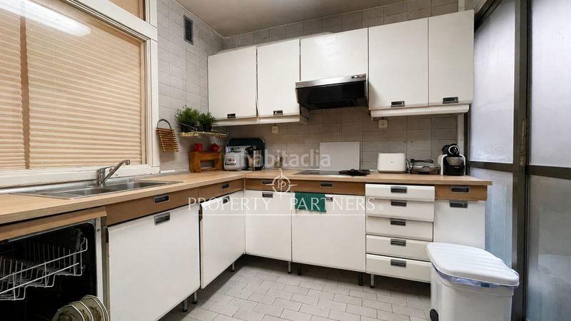 Foto 973a8c4d-5e1f-4a00-8b9b-66d4a690677e. Apartament amb calefacció aparcament piscina a Castilla Madrid