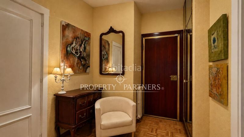 Foto da3ccdbb-6178-4d8b-9de7-a9e3301671d8. Apartament amb calefacció aparcament piscina a Castilla Madrid