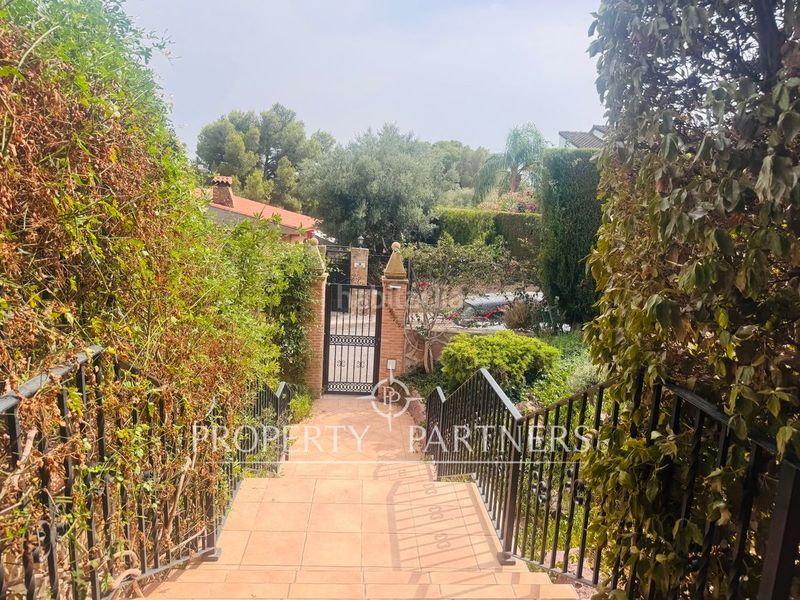 Foto c5d7d581-dcdf-41cb-b256-4500252b2776. Xalet amb calefacció piscina a San Miguel-El Paraiso Náquera