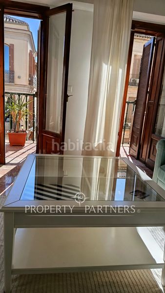 Foto 1b219e64-50b6-40b9-99bd-e95e204efecd. Apartament amb calefacció a La Goleta - San Felipe Neri Málaga