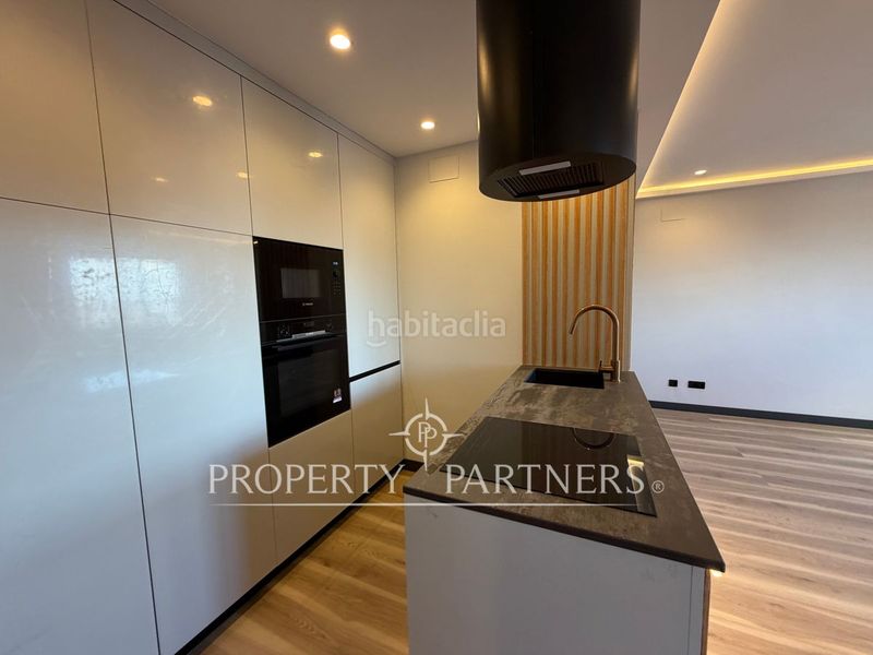 Foto b19d4582-69c1-466f-a620-bb6b1261705a. Apartament amb piscina a Lista Madrid