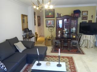 Rent Flat in Centro. Gran piso amueblado, céntrico y con dos patios