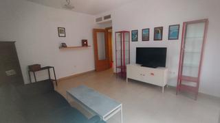 Pis a Isla Chica. Piso en venta con garaje