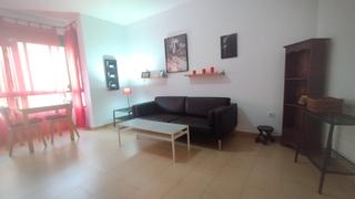 Lloguer Apartament a Isla Chica. Piso de alquiler en perfecto estado con aire