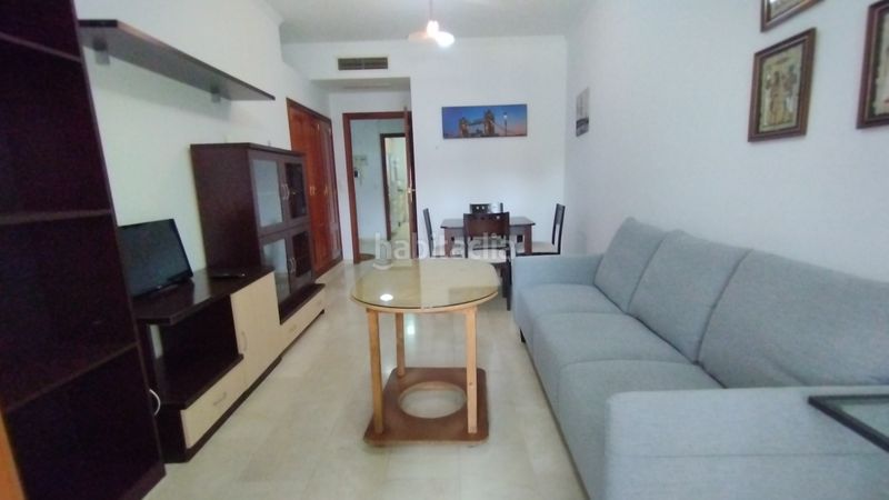 Foto 1806a7ee-645d-4a69-b9db-82fbcc0ad2c9. Rent flat in Centro Huelva