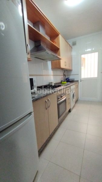 Foto 849b6a4a-c566-4052-b212-a7d4f2ddfbd5. Rent flat in Centro Huelva