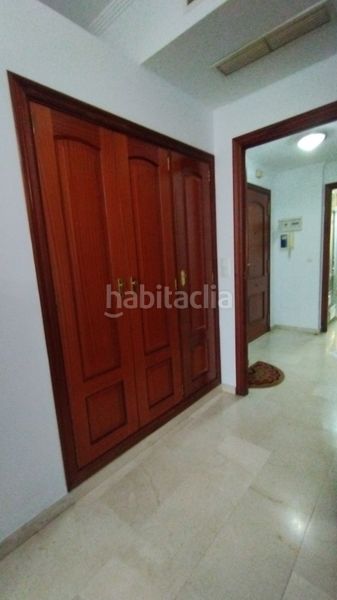 Foto efef03c3-7fe2-435f-b98a-f5e8c042befd. Rent flat in Centro Huelva