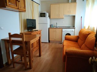 Lloguer Apartament a Calle mulhacén 13. Apartamento económico con aire