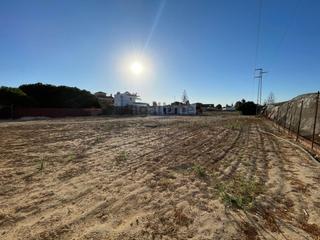Terreno residencial en La Jara. Parcela urbana en exclusiva