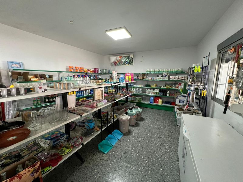 Foto 364e3942-a749-40c1-ac6d-7e7594c1ff22. Masia amb aparcament a Chipiona norte Chipiona