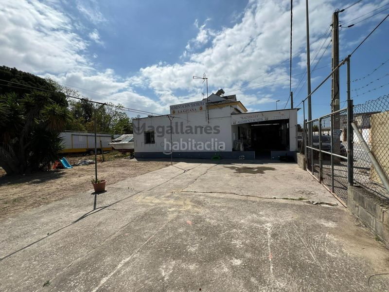 Foto 3ec8a5ce-283d-477c-bd98-ede52ceb91aa. Masia amb aparcament a Chipiona norte Chipiona