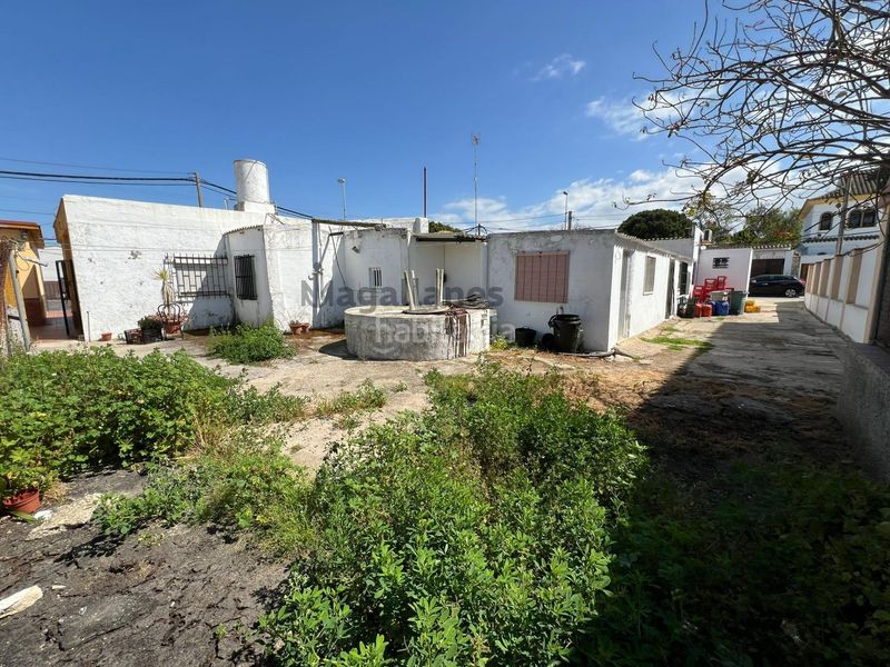 Foto bf9720f5-5b7d-4f79-b497-ac39e5a42882. Local comercial a Chipiona norte Chipiona