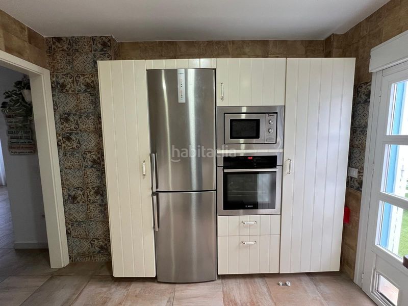 Foto e9d0565d-7ad3-4ce7-b5c6-af4d693d2faa. Casa amb calefacció aparcament a Las Palmeras-Dehesilla Sanlúcar de Barrameda
