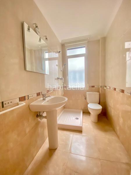 Foto afced857-e7f4-40a8-9750-ac68db05fb4f. Appartamento con riscaldamento in Ensanche Vitoria - Gasteiz