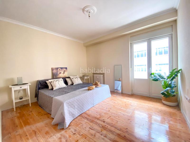 Foto cf5099e5-58f8-4fdc-9044-615084fcdae1. Appartamento con riscaldamento in Ensanche Vitoria - Gasteiz