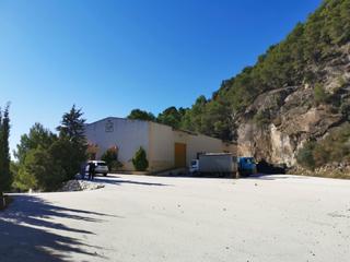 Nau industrial a Diseminado diseminados 27. Embotelladora de agua con pozo.