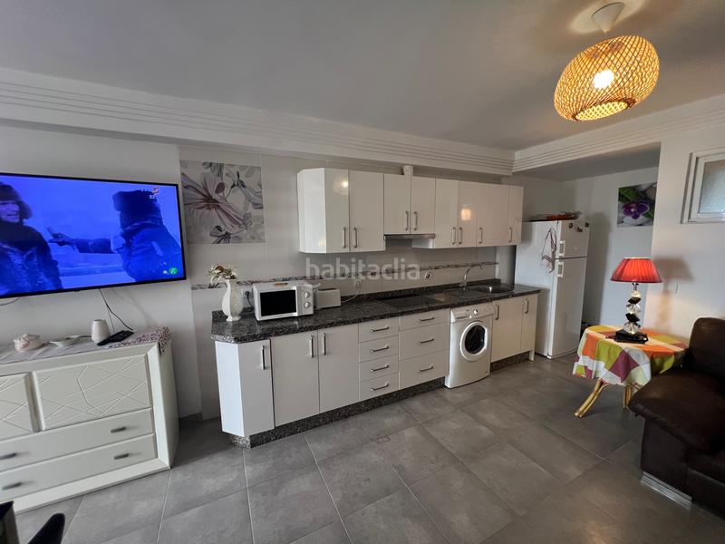 Foto c0a74be6-5a89-4a9b-94b2-608202514ce8. Alquiler piso en calle carvajal 5 piso 2 dormitorio 2 baños en Benalmádena