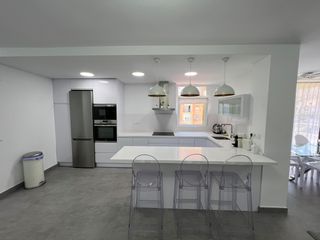 Affitto Appartamento in Avenida de sorolla 15. Piso de 3 dormitorios 2 baños en torremolinos