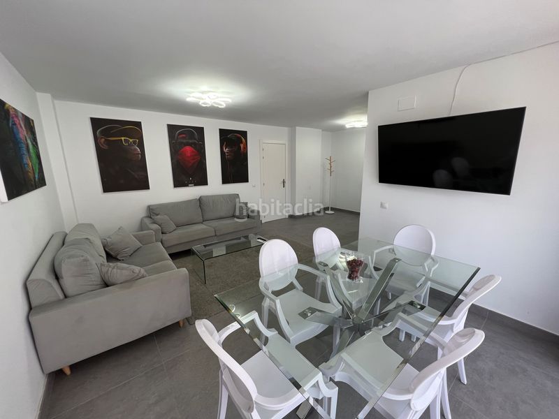 Foto f51360e5-3b50-470d-b4a8-3ebda2ebfe87. Affitto appartamento in avenida de sorolla 15 in Ayuntamiento Torremolinos