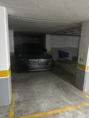 Car parking in Avenida Juan Carlos I 84