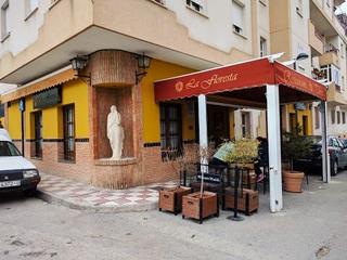Miete Geschäftsraum in Calle sol 1. Local, bar, taberna, restaurante preparado para tu negocio.
