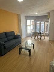 Rent Flat  Calle las flores. Piso en alquiler en arabialgranada