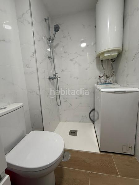 Foto d3218007-64a7-4144-aea1-5d70d7fb051d. Miete studiowohnung in Plaza de Toros Granada