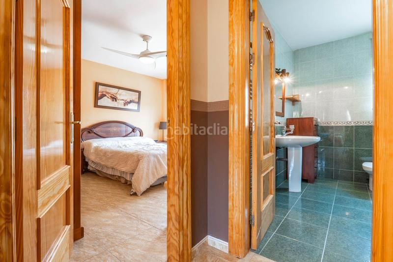 Foto 3ca6bbbe-ee83-481a-9180-fb49912d6eb1. Casa adossada amb calefacció aparcament a Ambroz Vegas del Genil