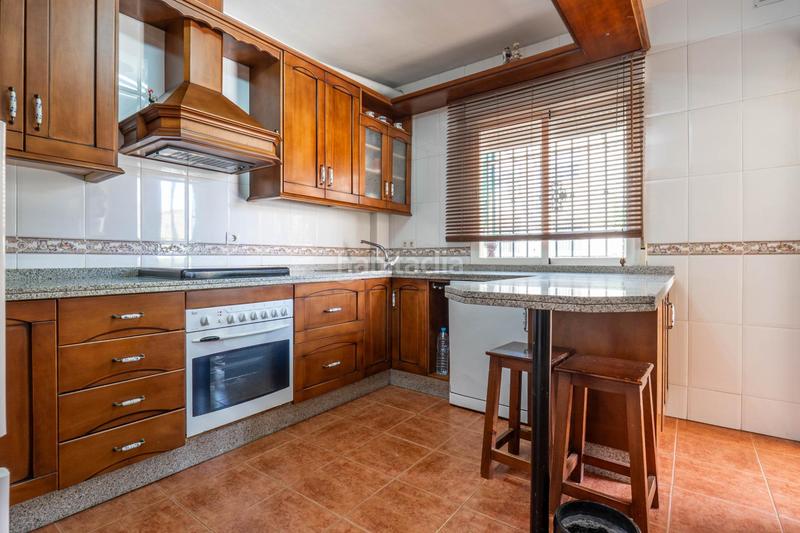 Foto e957e96e-890e-4166-ba16-1458bbc8e64c. Casa adossada amb calefacció aparcament a Ambroz Vegas del Genil