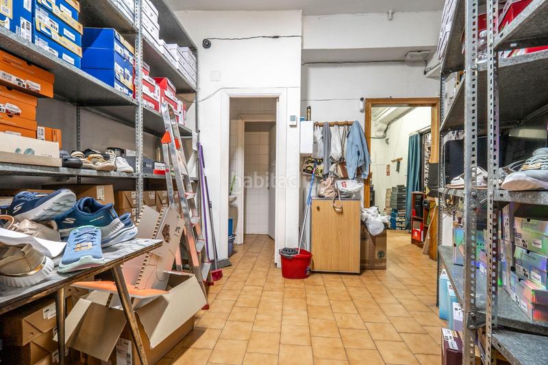 Foto d1f5c651-5f8f-4456-bfcc-f097bc86a8ae. Local comercial en avenida avenida de la constitución 25 local en venta en Granada