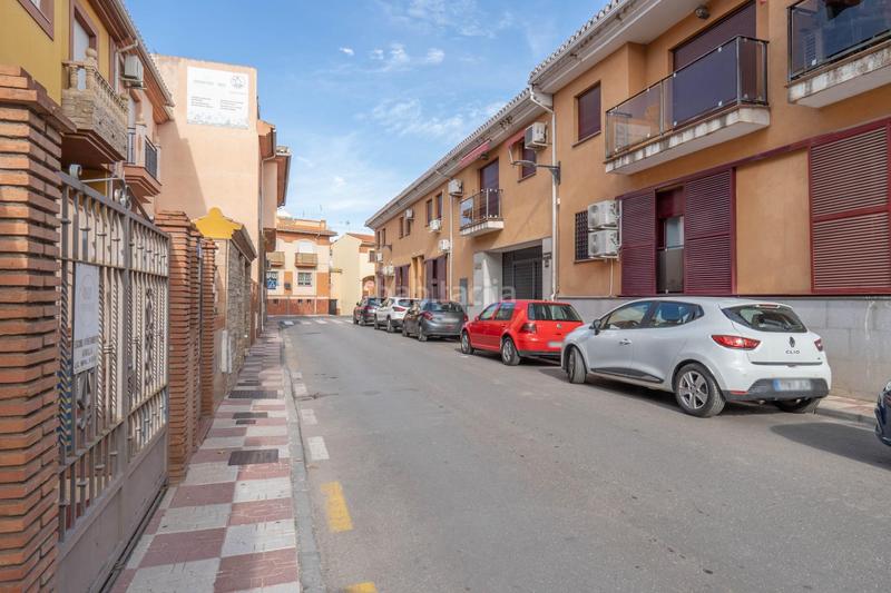 Foto 0057eb1d-7d0a-49d7-9bcf-b03f2a913ddf. Piso  piscina garaje trastero en Poniente Armilla