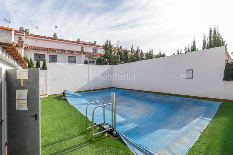 Foto c78e64de-f34a-4294-be9e-24d561dc6332. Piso  piscina garaje trastero en Poniente Armilla