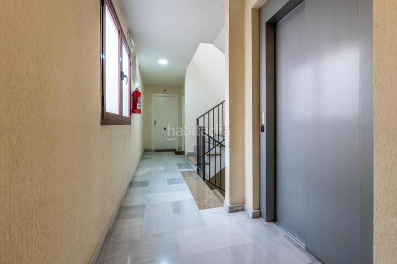 Foto ca210337-66bf-4fa3-8a71-f32b72c55384. Piso  piscina garaje trastero en Poniente Armilla