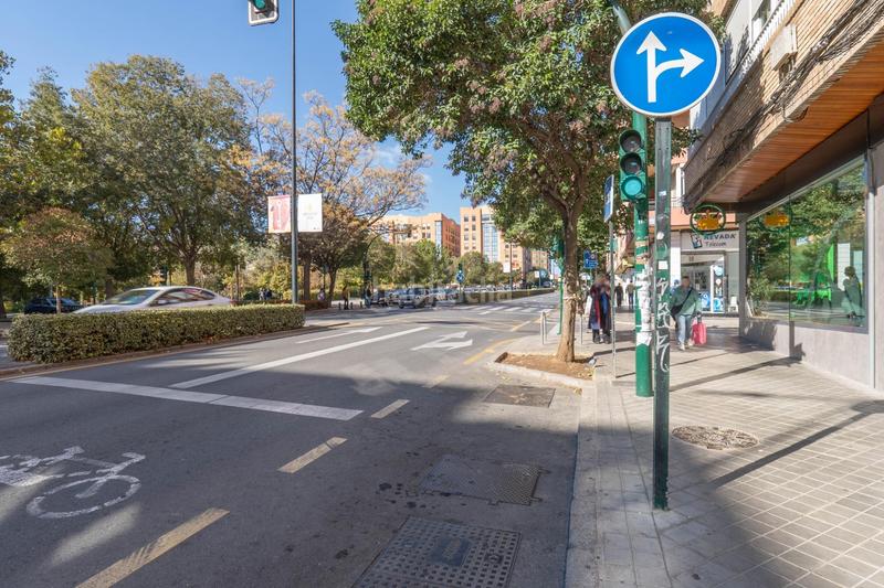 Foto 498fb880-f73c-4c5d-b766-c1240c661e30. Local commercial dans Camino de Ronda Granada