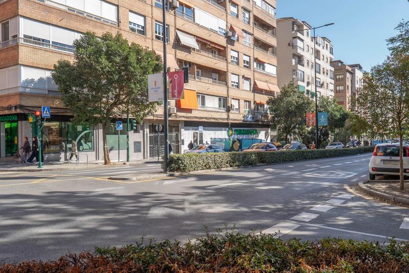 Foto 74e9730c-28dc-4eda-a3fe-c1b6186a8b5e. Local commercial dans Camino de Ronda Granada