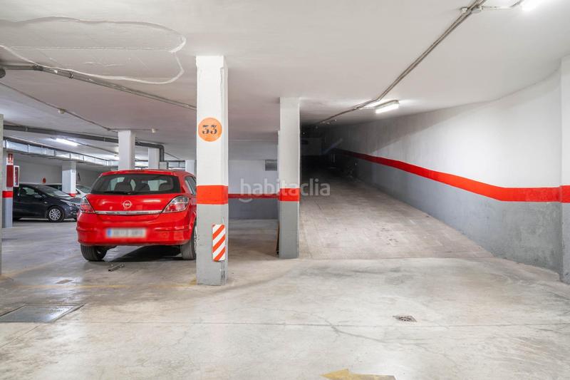 Foto f9937ab9-8209-4816-b6d6-a32e8dbfc16d. Affitto posto auto in avenida doctor oloriz 5 in Plaza de Toros Granada