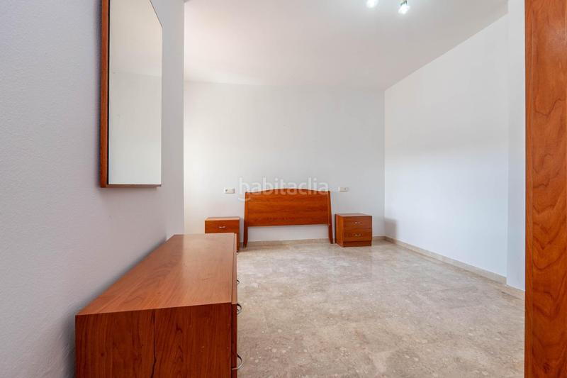 Foto 0173aca9-d494-4df8-b21f-758f1f05df4e. Piso  en venta centro en Atarfe