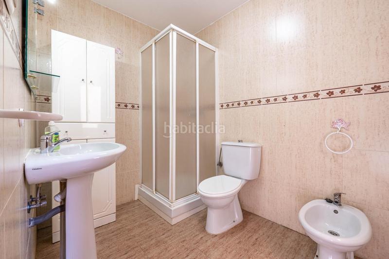 Foto ece63eb2-4b8f-4f2b-ad42-a772a825c415. Piso  en venta centro en Atarfe