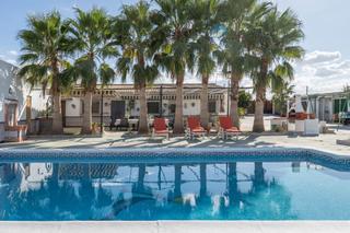 Casa  Camino de la carrera s/n. Cortijo rústico con terreno en santa fé granada