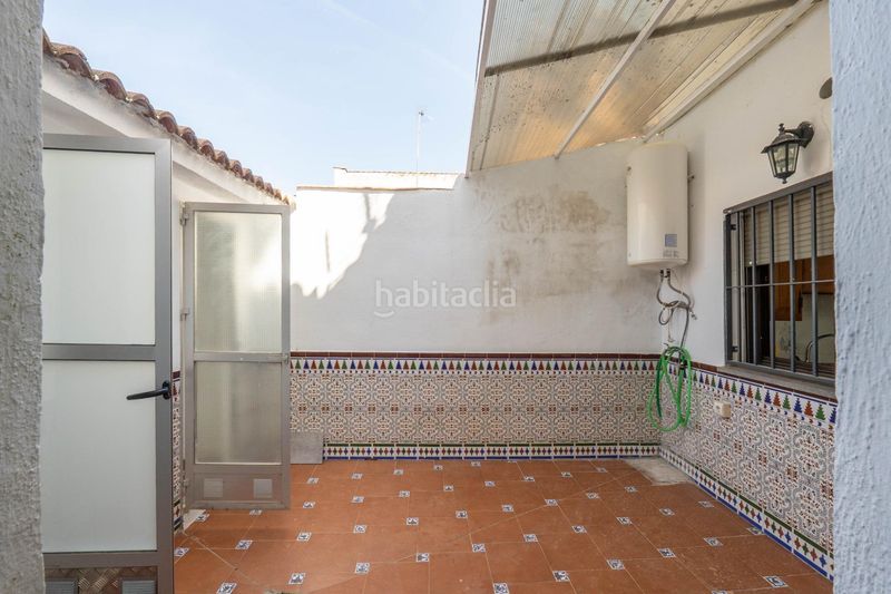 Foto 20523d1f-9c77-4b70-bc1f-9551bc1ce695. Casa adossada amb aparcament a Santa Fe