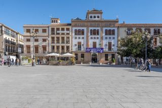 Casa adossada  Calle calle del hoyo, 15. Venta de amplio adosado en  santa fe  granada