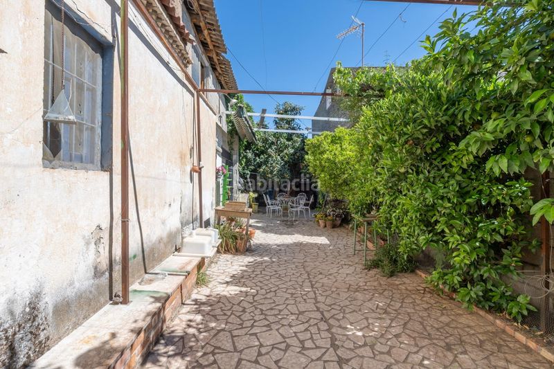 Foto 835f3b0c-b974-4463-9fb2-8d63f3cfa918. Casa en calle camino de ullar 10 venta de amplia casa con terreno granada en Santa Fe