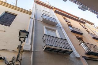 Edificio  Montereria. Edificio residencial en el centro de granada