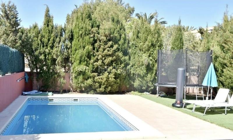 Foto 04bacbf2-e488-4522-bad0-f24c383ec414. Casa aparellada amb xemeneia piscina a Badia Blava-Badia Gran-Tolleric Llucmajor