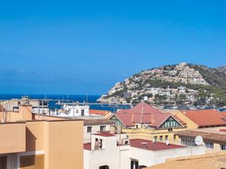 tic a Andratx. tico en puerto de andratx, 3 dormitorios con terraza de 50m pr