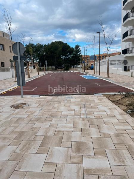 Foto 2291b86d-205c-4e03-a770-62c85ab9640d. Planta baja encantadora planta baja con vistas frontales al mar en Miami Platja