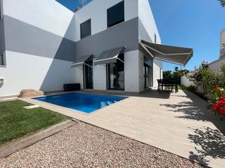 Doppelhaus  Carrer mas d'en marco. Pareado en zona exclusiva