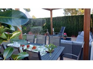 Chalet in Carrer de les parellades 1. Chalet en bonmont