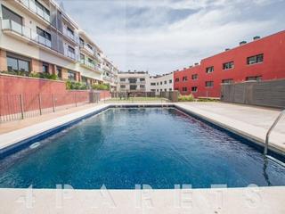 Lloguer Apartament a Tueda. Se alquila de junio. a   septiembre
